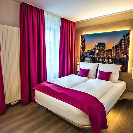 Hotel Luckys Inn ฮัมบูร์ก ภายนอก รูปภาพ