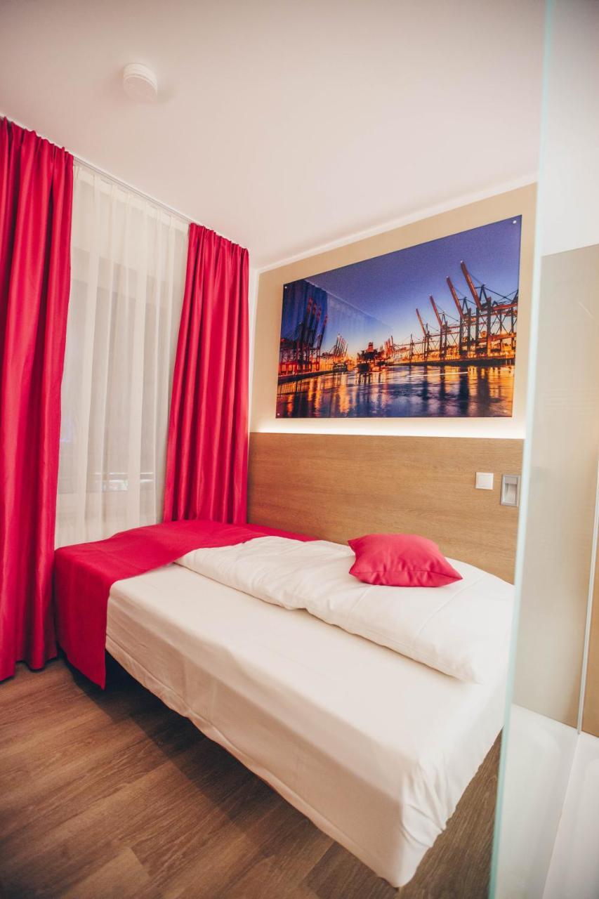Hotel Luckys Inn ฮัมบูร์ก ภายนอก รูปภาพ